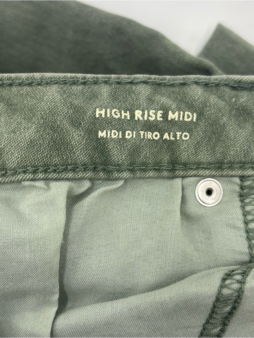 Universal Thread High Rise Midi Shorts - Picture 4 of 4